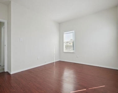 1464 3/4 W 35th Place - Photo Thumbnail 20