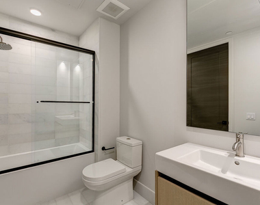 3833 Dunn - Photo Thumbnail 11