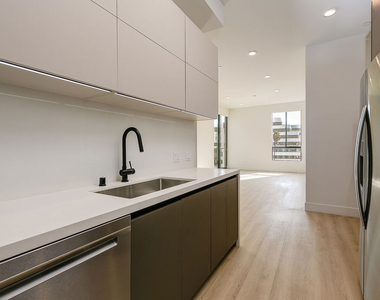 3833 Dunn - Photo Thumbnail 7