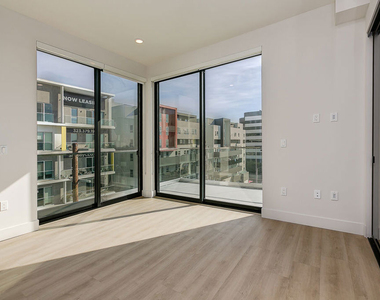 3833 Dunn - Photo Thumbnail 1