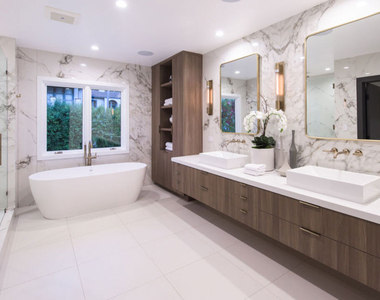 1378 N Doheny Drive - Photo Thumbnail 9