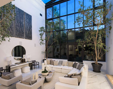 1378 N Doheny Drive - Photo Thumbnail 1