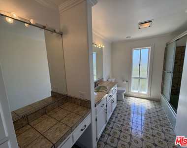 4613 Reforma Road - Photo Thumbnail 36