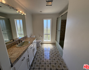 4613 Reforma Road - Photo Thumbnail 37