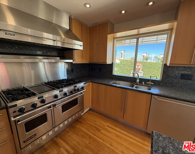 4613 Reforma Road - Photo Thumbnail 5