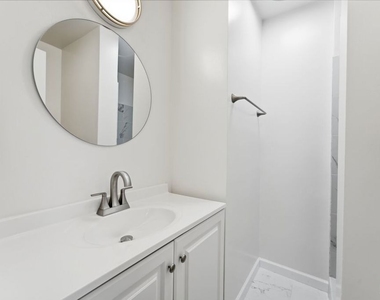 100 S Doheny Drive - Photo Thumbnail 34