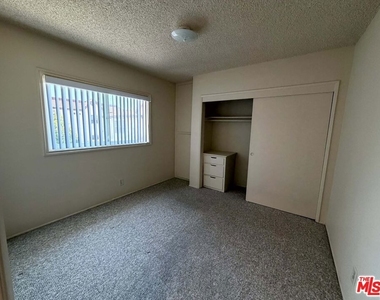 307 N Curtis Avenue - Photo Thumbnail 8