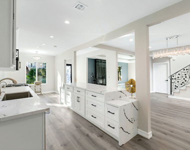 164 N Willaman Drive - Photo Thumbnail 10
