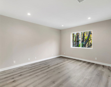 164 N Willaman Drive - Photo Thumbnail 16