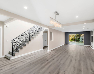 164 N Willaman Drive - Photo Thumbnail 12