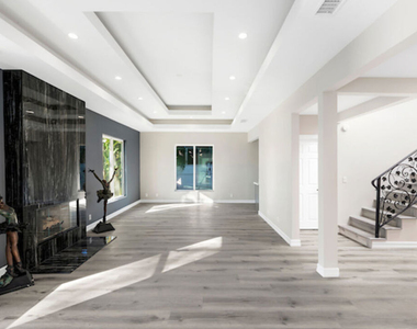 164 N Willaman Drive - Photo Thumbnail 2