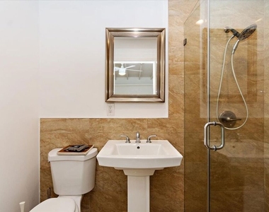 12913 Gilmore Avenue - Photo Thumbnail 30