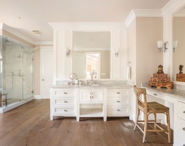 4505 Morella Avenue - Photo Thumbnail 15
