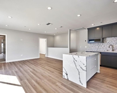 4507 Lomita Street - Photo Thumbnail 5