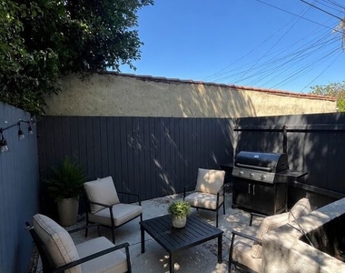 4507 Lomita Street - Photo Thumbnail 23