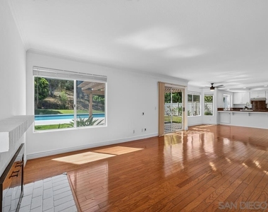 13887 Carriage Rd - Photo Thumbnail 14
