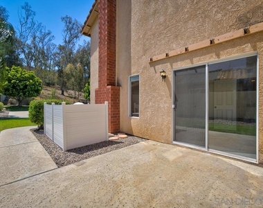 13887 Carriage Rd - Photo Thumbnail 53