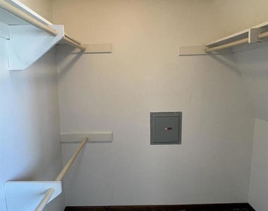 5350 Baltimore Dr. - Photo Thumbnail 9