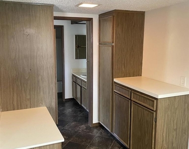 5350 Baltimore Dr. - Photo Thumbnail 10
