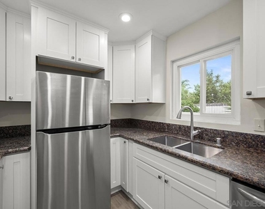 4148 Cole Way - Photo Thumbnail 13