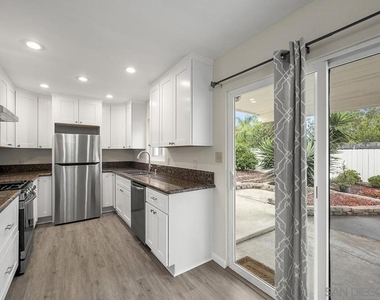 4148 Cole Way - Photo Thumbnail 11