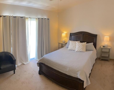 494 E Calle Begonia - Photo Thumbnail 16