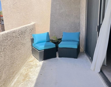 494 E Calle Begonia - Photo Thumbnail 19