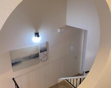 494 E Calle Begonia - Photo Thumbnail 15