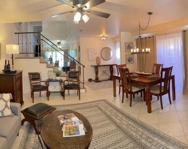 494 E Calle Begonia - Photo Thumbnail 6