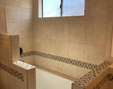 494 E Calle Begonia - Photo Thumbnail 17