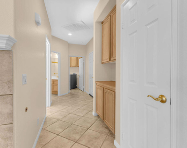 79851 Carmel Valley Avenue - Photo Thumbnail 16