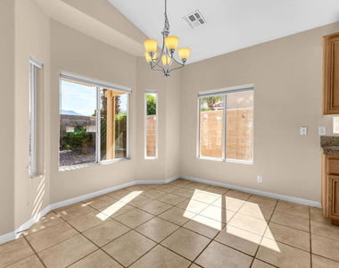 79851 Carmel Valley Avenue - Photo Thumbnail 12