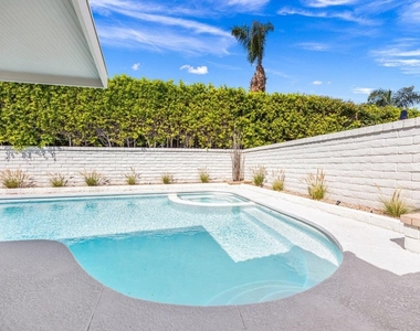 2063 S Broadmoor Drive - Photo Thumbnail 45