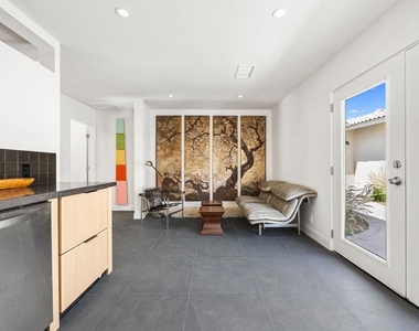 2063 S Broadmoor Drive - Photo Thumbnail 34
