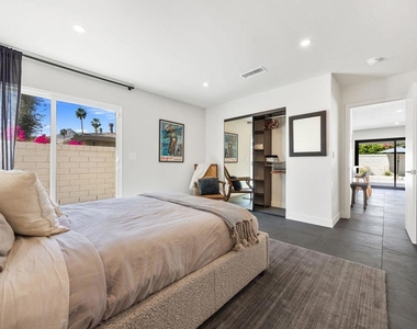 2063 S Broadmoor Drive - Photo Thumbnail 29
