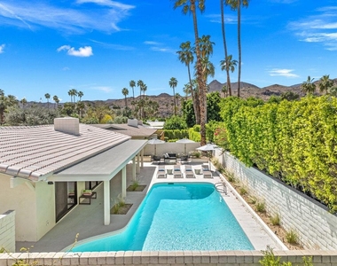 2063 S Broadmoor Drive - Photo Thumbnail 52
