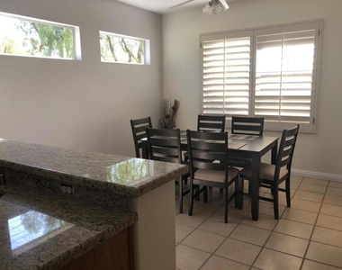 78989 Apricot Lane - Photo Thumbnail 4