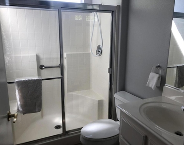 78989 Apricot Lane - Photo Thumbnail 8