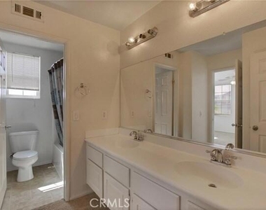 235 Peregrine Lane - Photo Thumbnail 19