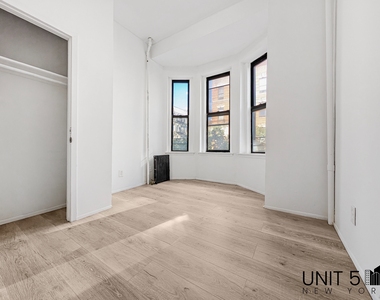 182 Havemeyer Street - Photo Thumbnail 7