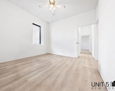 182 Havemeyer Street - Photo Thumbnail 5