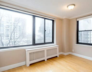  Flex 3 97th Street Columbus Avenue - Photo Thumbnail 3
