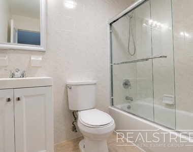 1337 Nostrand Ave - Photo Thumbnail 4