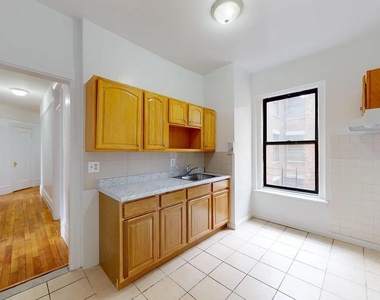 West 146 Street - Photo Thumbnail 1
