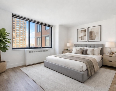 1735 York Avenue - Photo Thumbnail 4