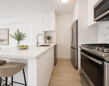 1735 York Avenue - Photo Thumbnail 4