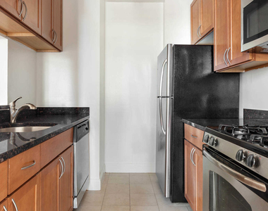 71 Broadway - Photo Thumbnail 48