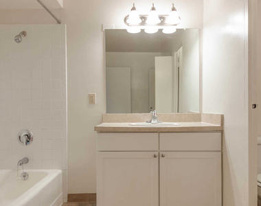 1500 Massachusetts Avenue Nw - Photo Thumbnail 15