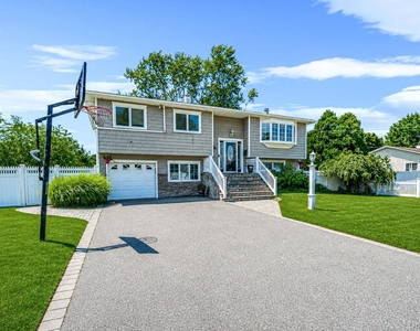 309 Sunrise Drive - Photo Thumbnail 1