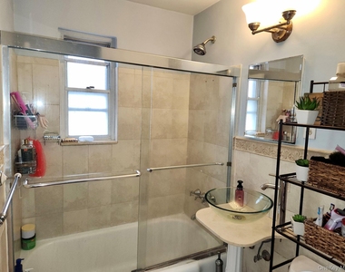 260-40 Langston Avenue - Photo Thumbnail 11